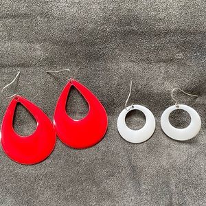 Pair of 70’s Inspired Dangle Earrings